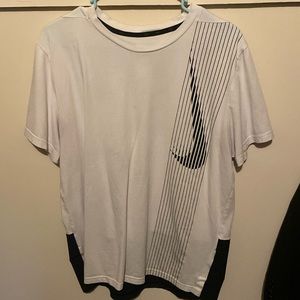 Nike men’s dri-fit shirt, size L